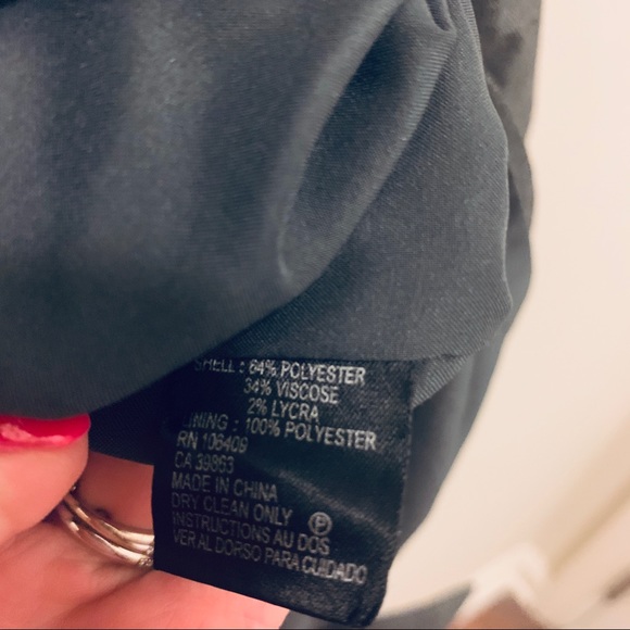 Tahari Arthur S. Levine Capped Sleeve Gray Dress - Picture 6 of 6